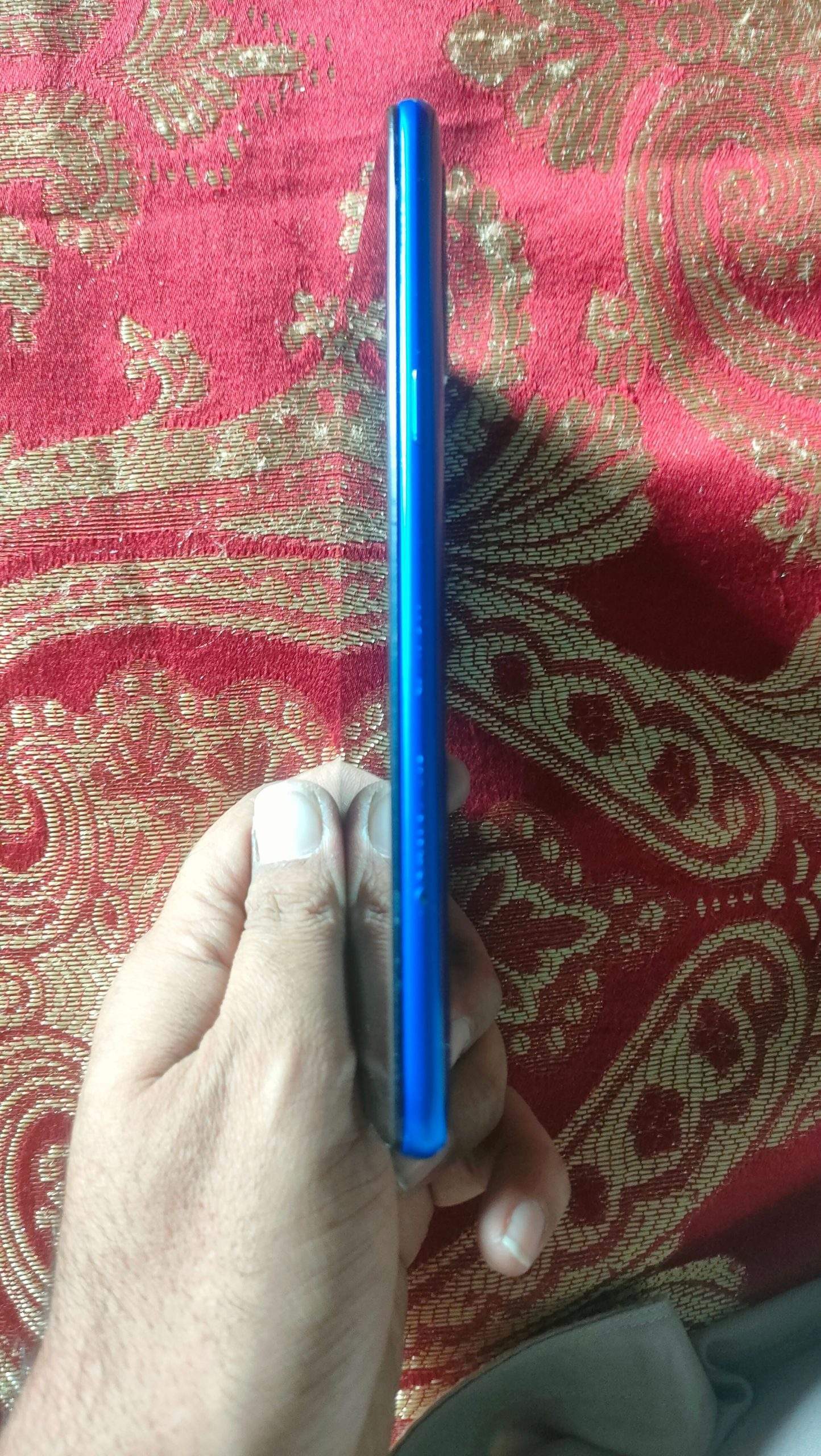 Realme 5S 4gb+128.gb dual Sim Pta Aprup by Jobin Notyal