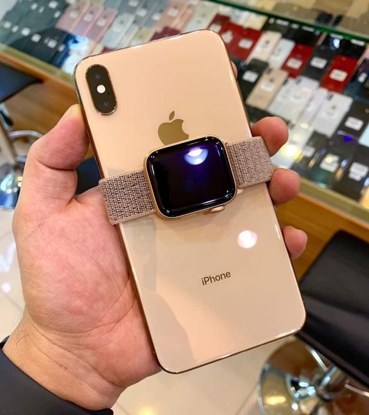 Iphone Xs Max by Ali Khan
