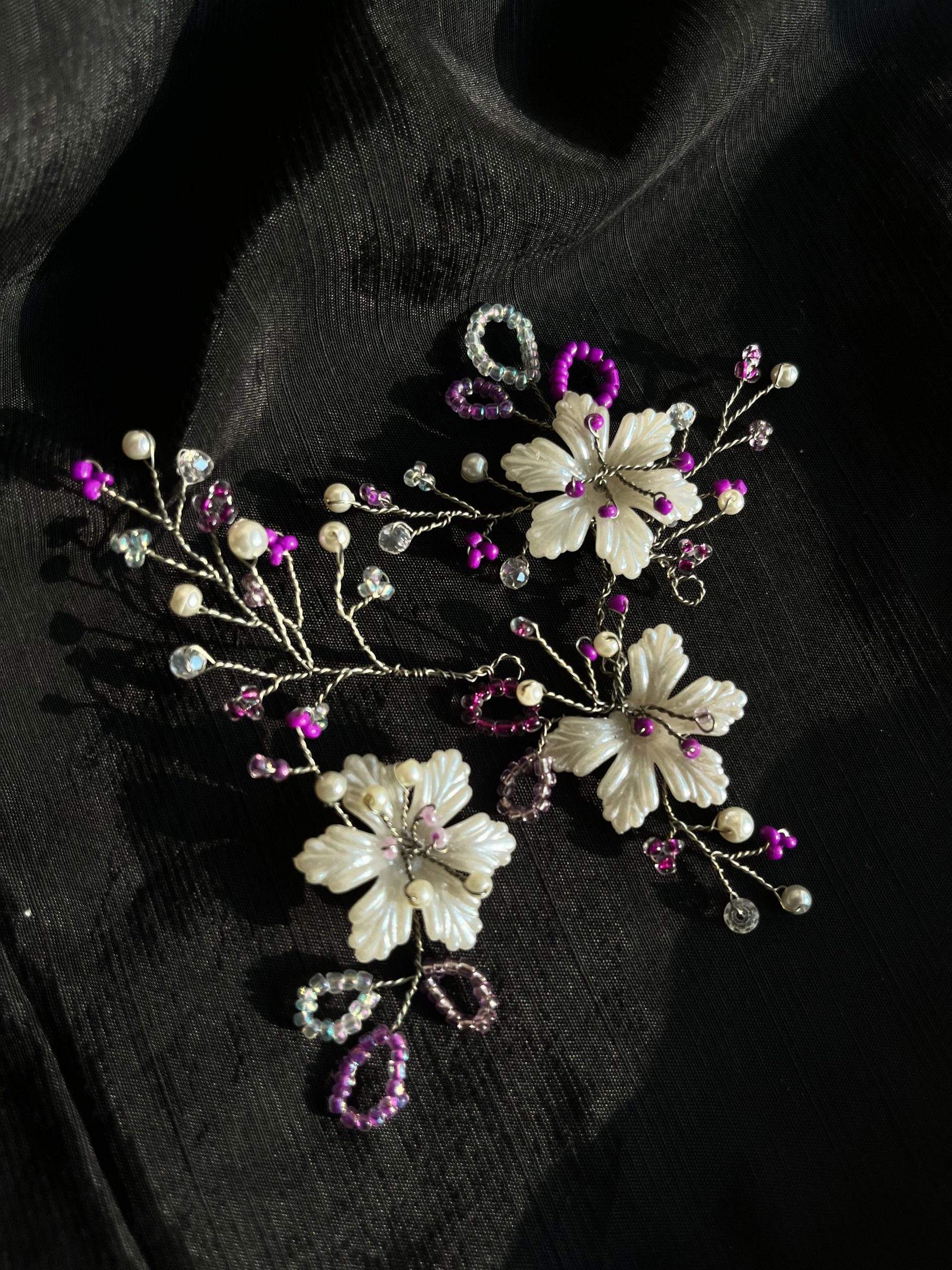 Floral Hair pins (white and purple) pack of 5 by Zarwish Javid