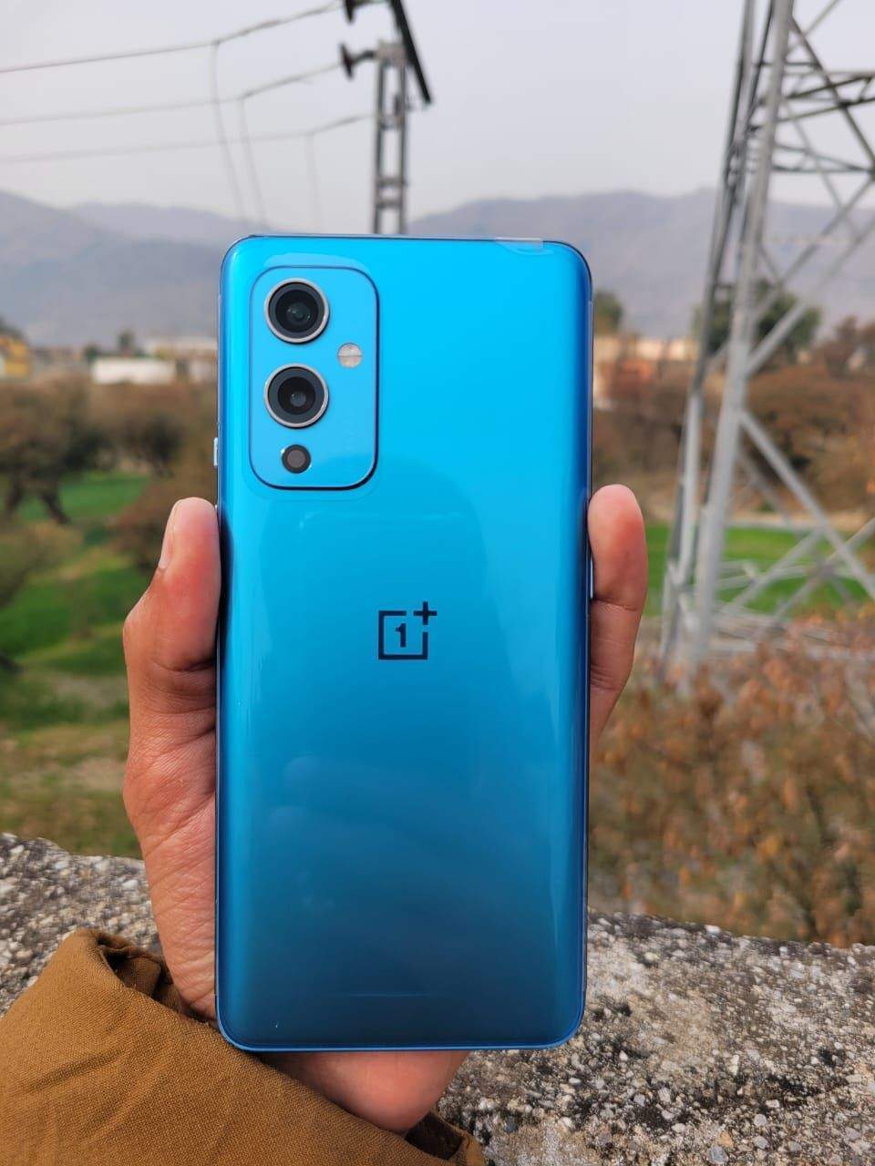 OnePlus 9 by Hammad Hussain