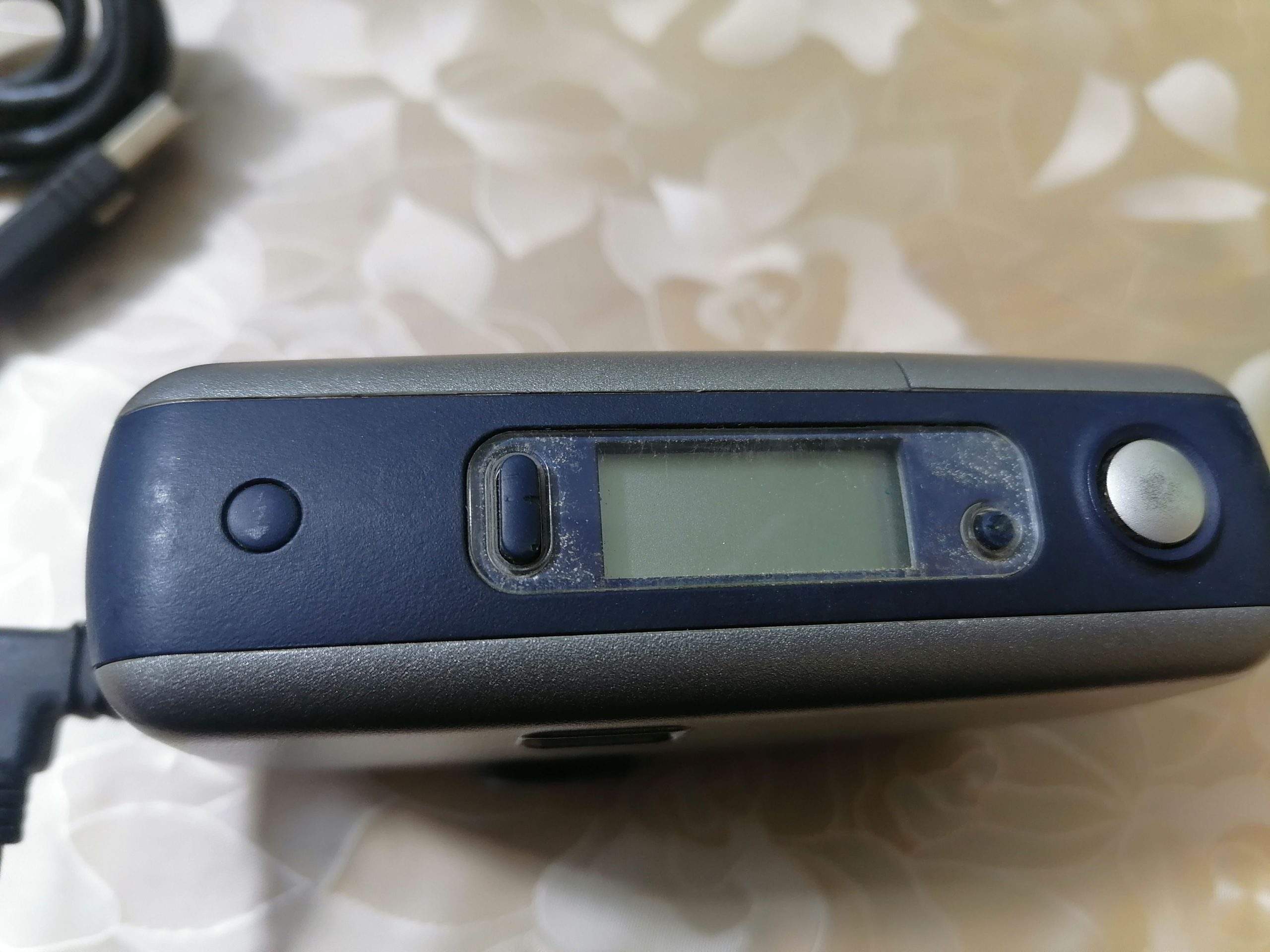 Yah camra ha sell say nhi CHLTA data cabel say chalta ha by Azeem Nadeem