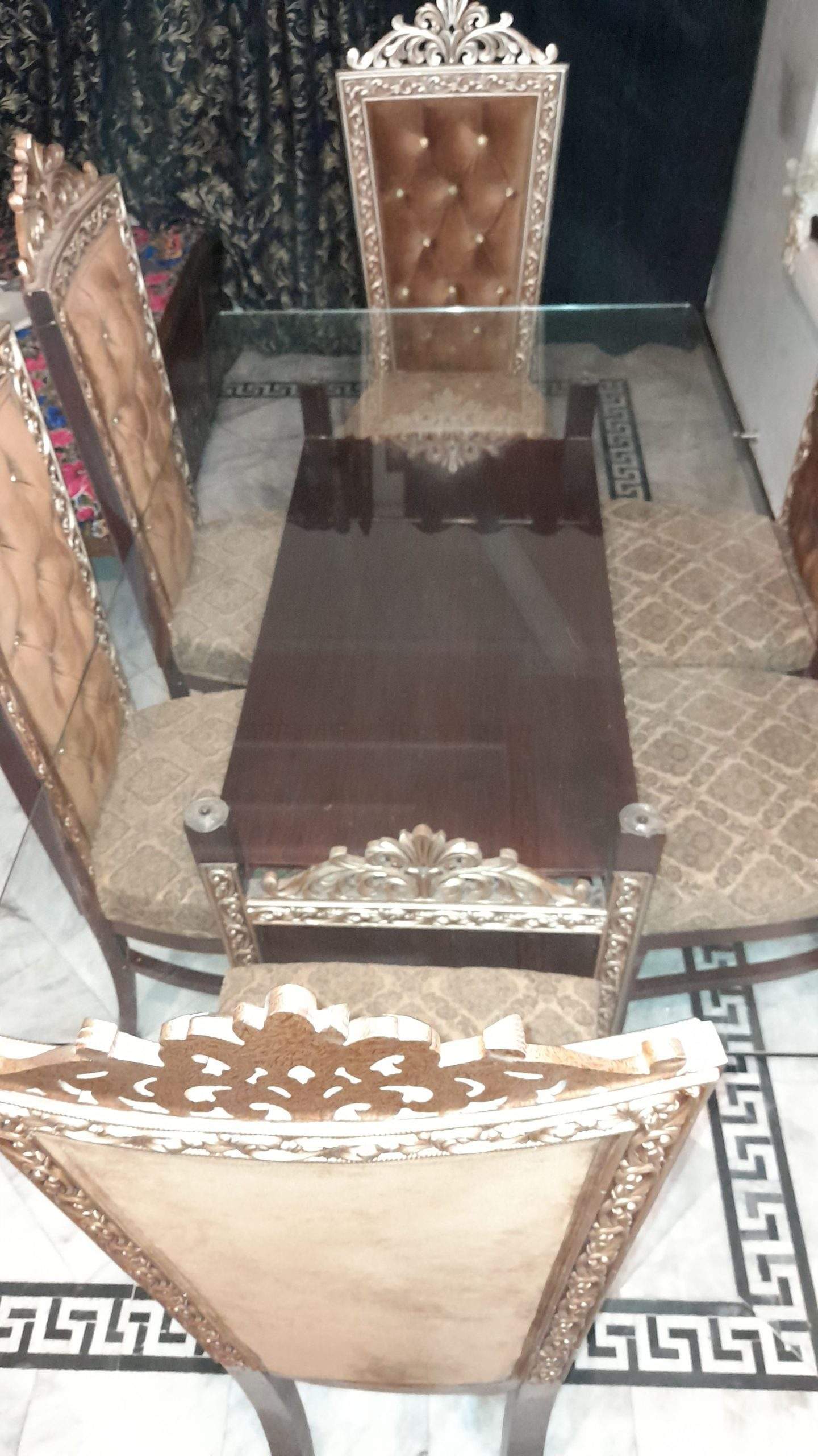 Urgent sale by Fiza Jamil