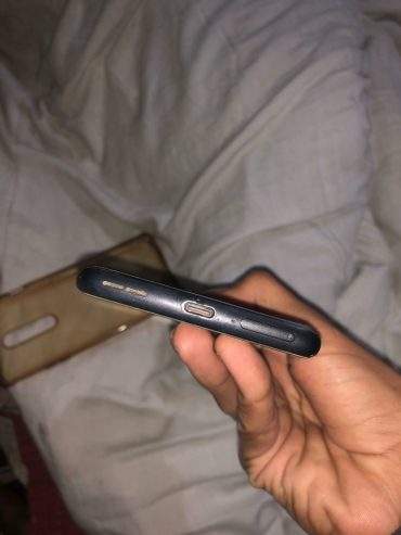 Used phone one plus 8 5g uw all ok single sim by Wasiu Memon