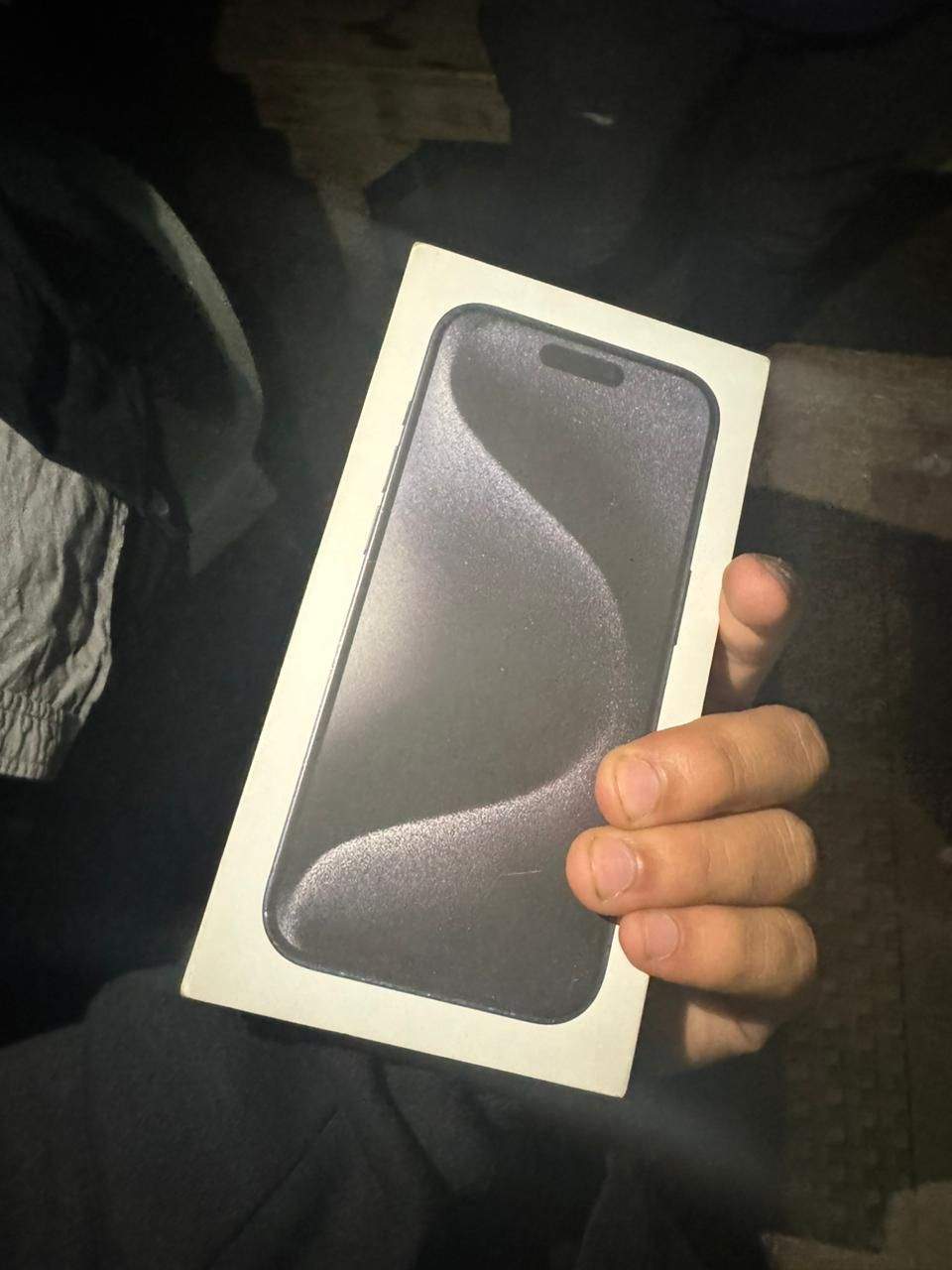 15 pro max box pack (jv) by Moosa Qureshi