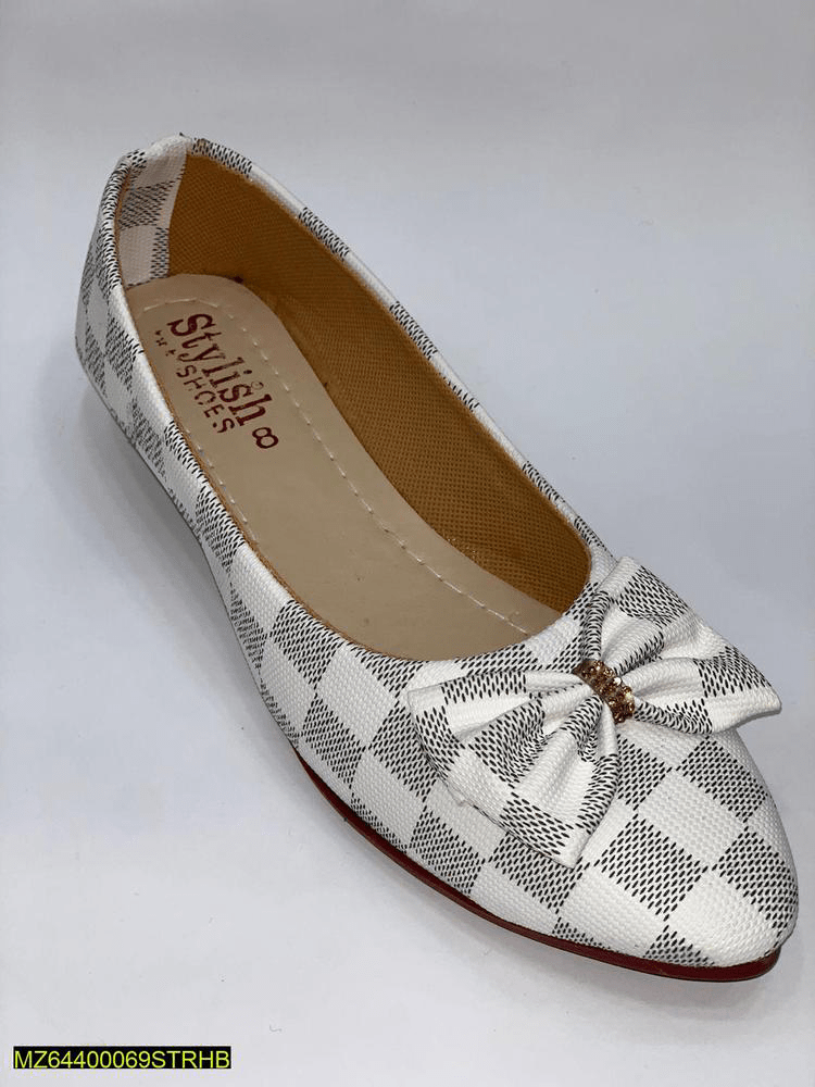 Women’s Rexine casual pumps by Muhammad Afaq