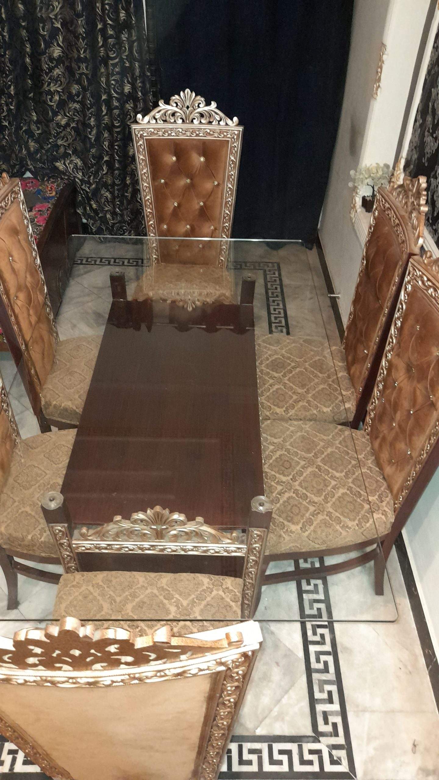 Urgent sale by Fiza Jamil