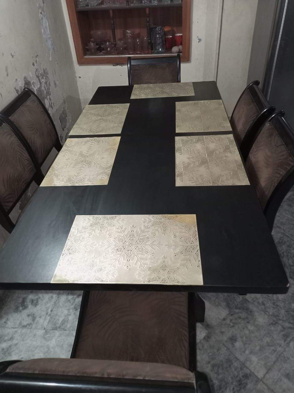 Dinning table by Huma Butt