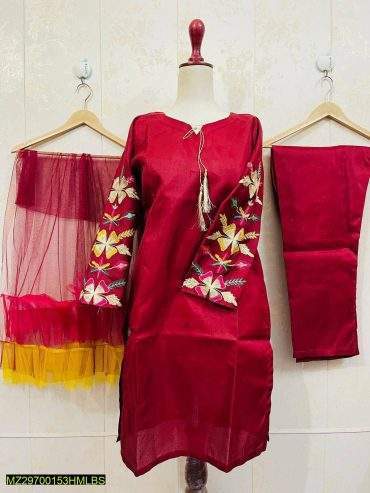 Woman dress by Saghir