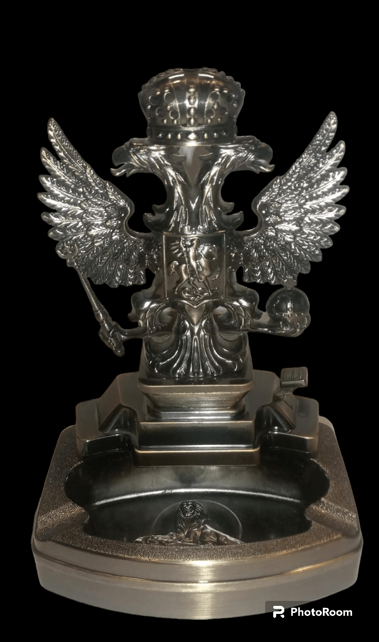 ash tray with built in lighter whole sale rate by every thing