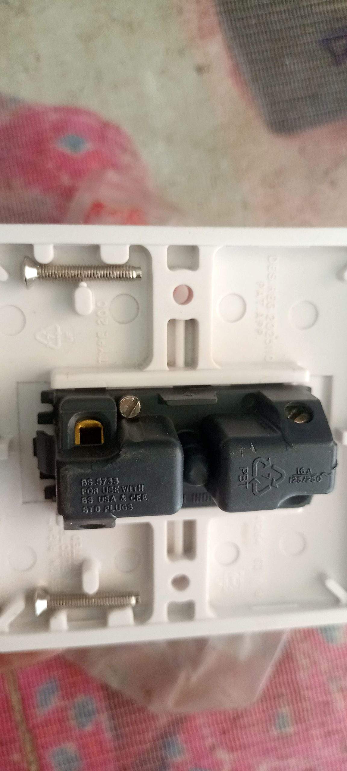 Imported plug by Abdul Rauf