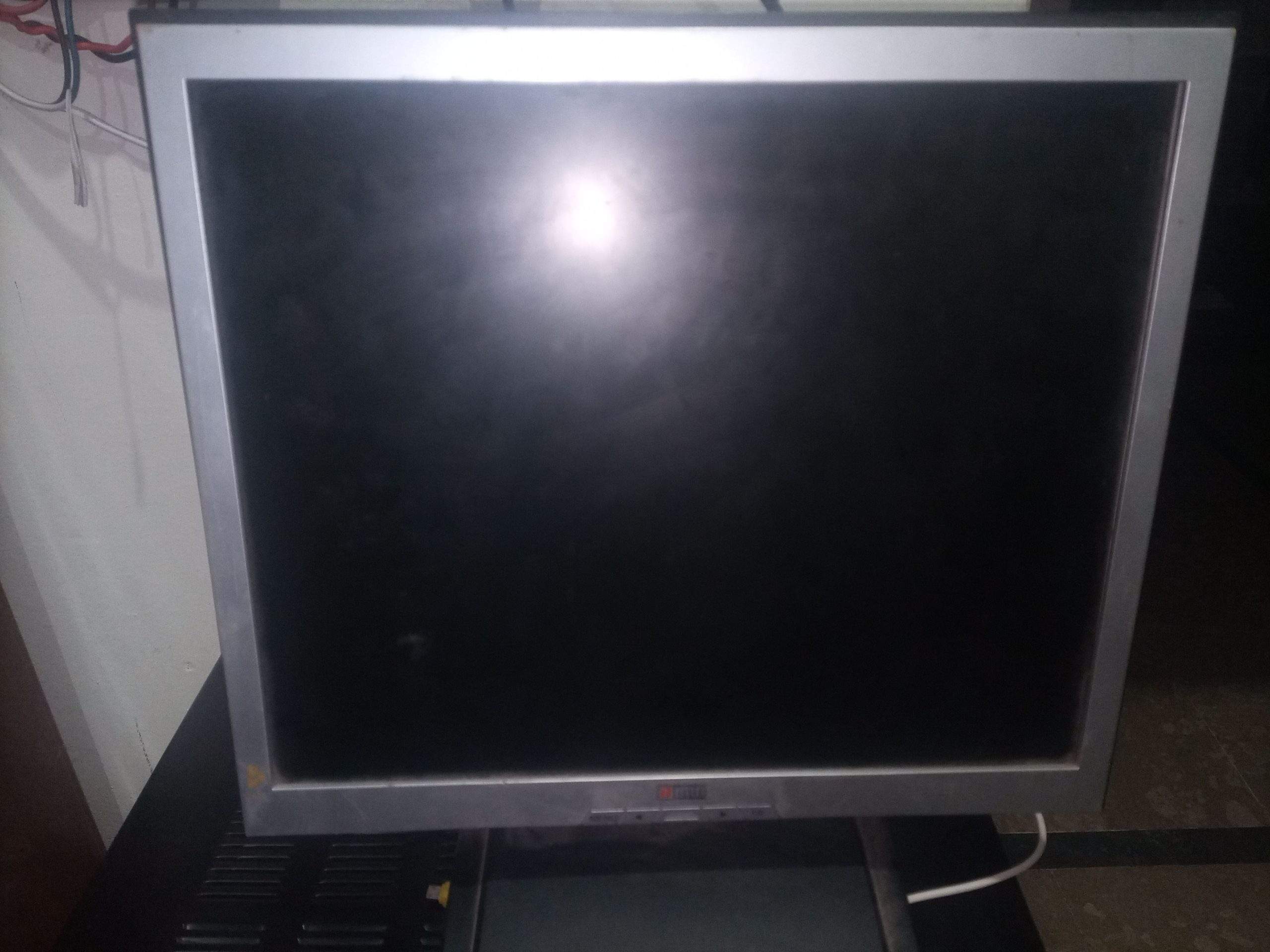 DELL780.500GB HARD AND 128 GB SSD AND4 GB RAM ALL COMPNENTS SALE by Sajjad ali