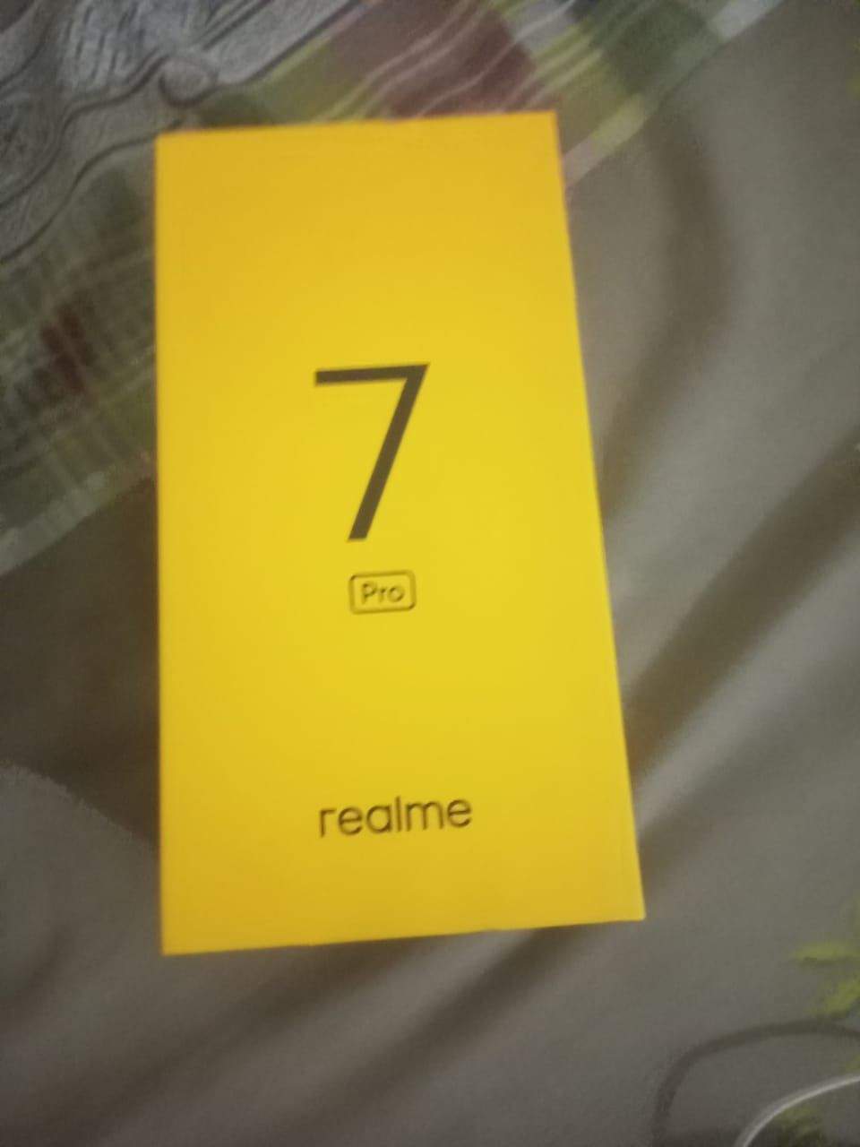 Realme 7 pro 8gb+5gb ram 128gb rom with original charger and box 10/9. by Mr Shakir