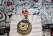 Yah light seeling be H aur holder ma be lag jay gi by Azeem Nadeem