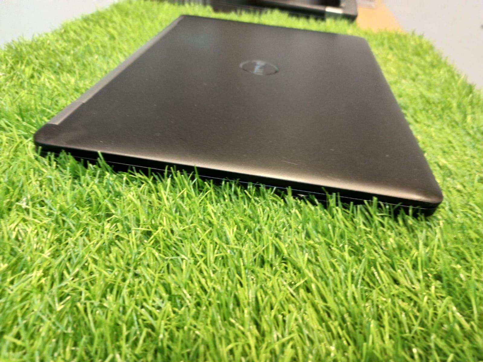 Dell 7470 ultra book I7 6th 8 gb ram 256 ssd 14 inch led Hd camera wif by Ali Raza