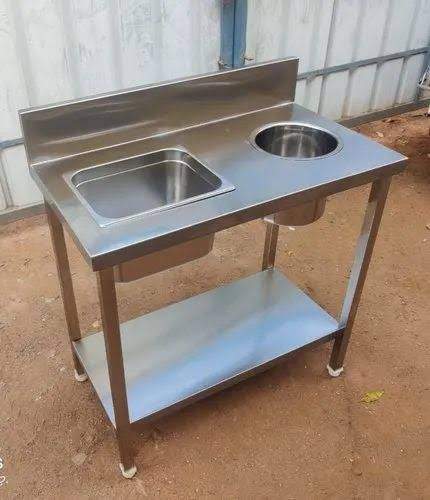 Pizza oven.working table.grill.stove.hot plat.sink by Arslan Shaheen
