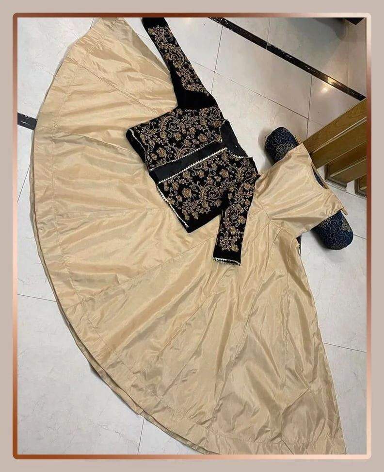 Heavy embroidered koti with maxi by Wajeeha Shaukat