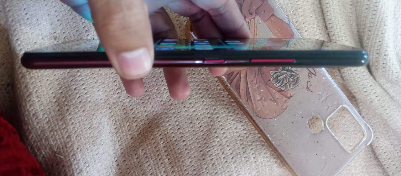 Infinix hot 10 6+128 by Muhammad Ramzan