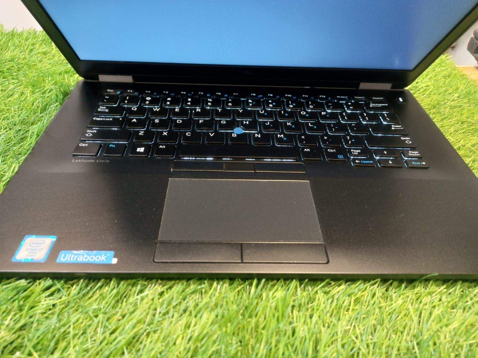 Dell 7470 ultra book I7 6th 8 gb ram 256 ssd 14 inch led Hd camera wif by Ali Raza