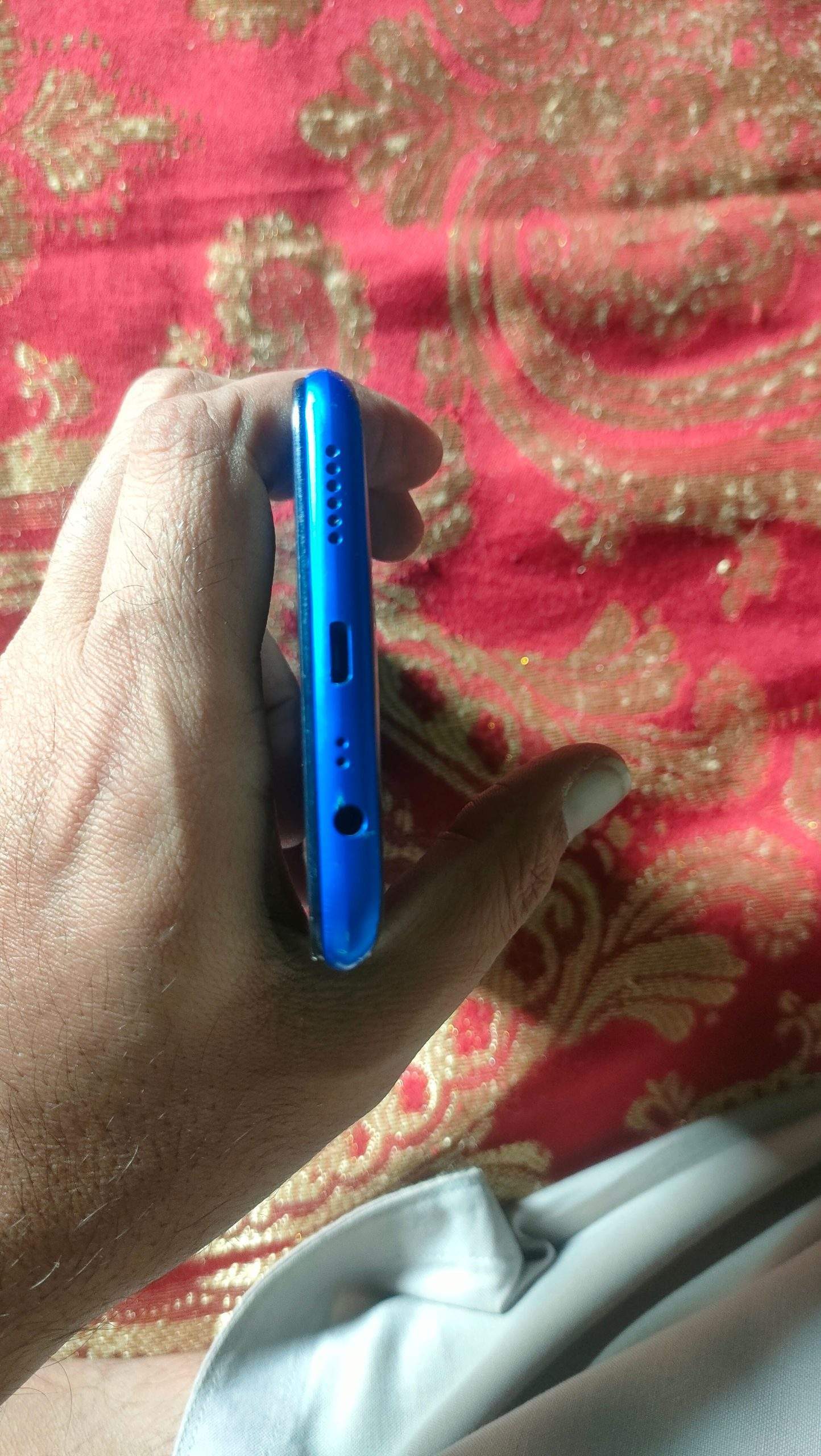 Realme 5S 4gb+128.gb dual Sim Pta Aprup by Jobin Notyal