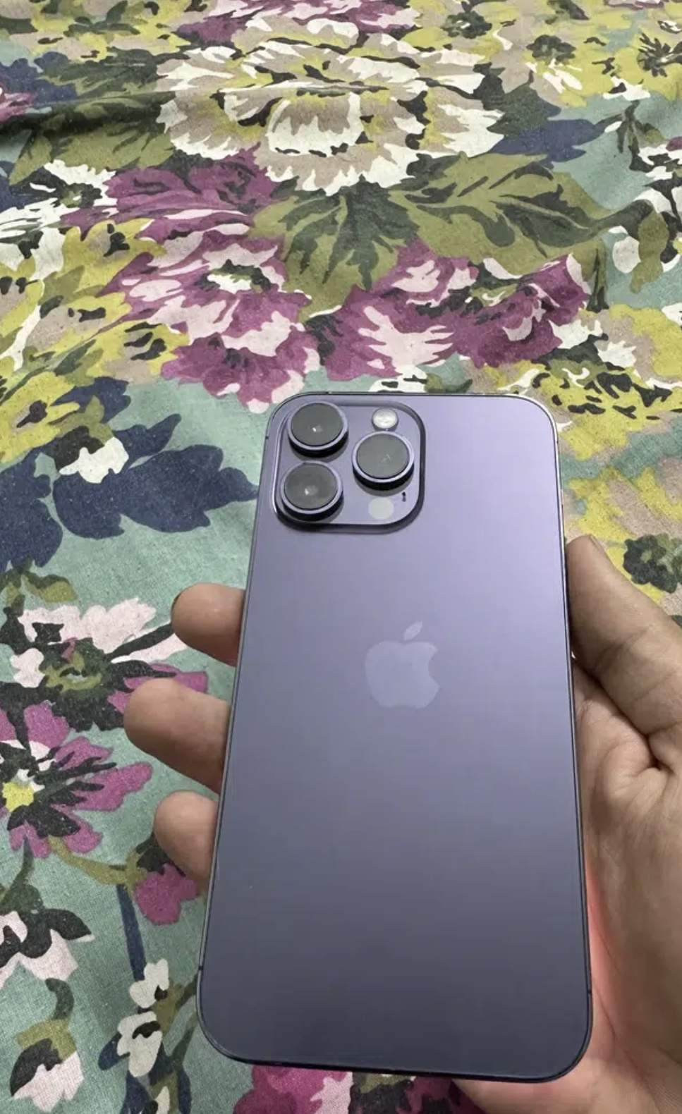 14 pro max by Athar Ahmed