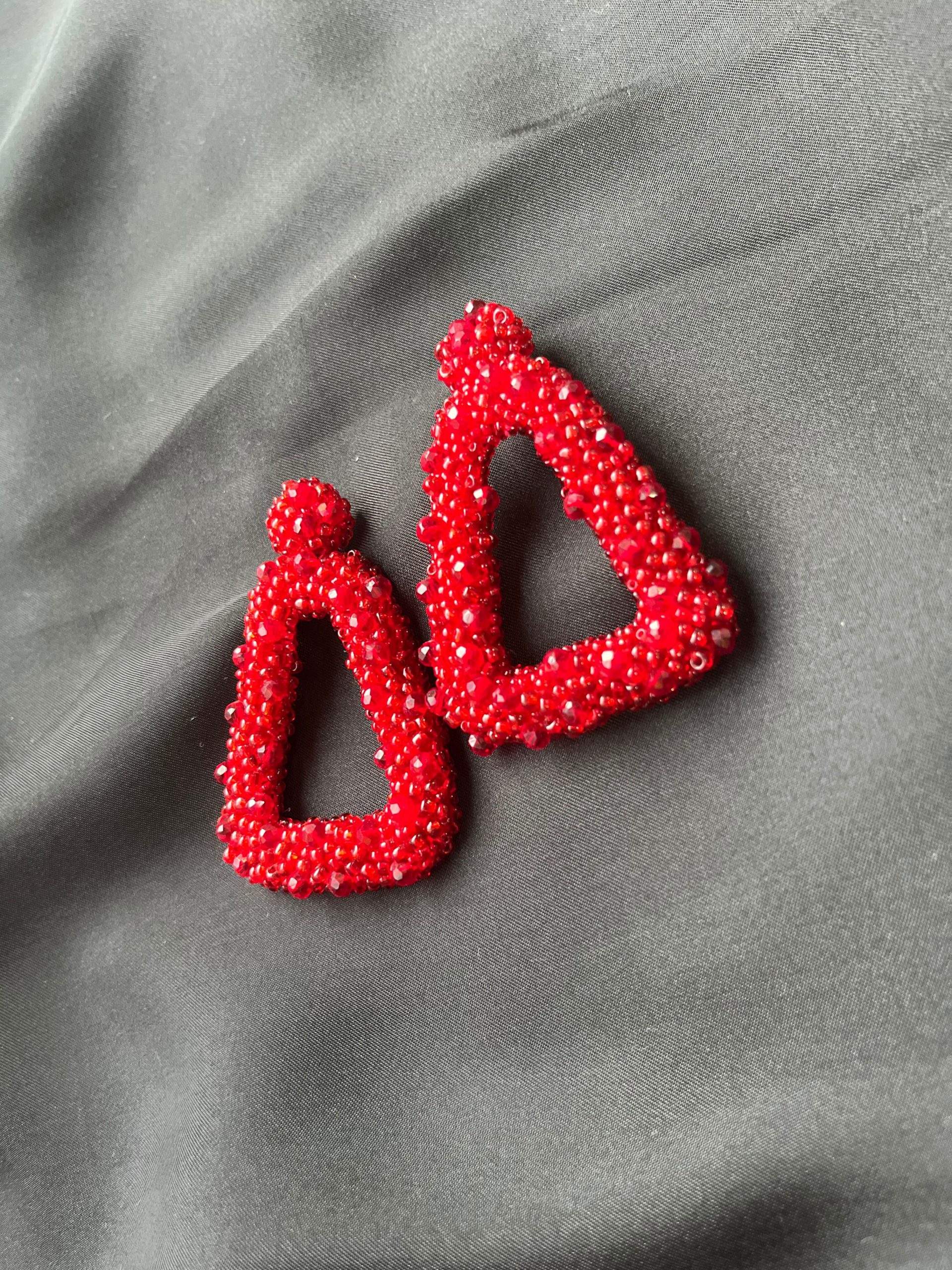 White and Red beaded earrings by Zarwish Javid