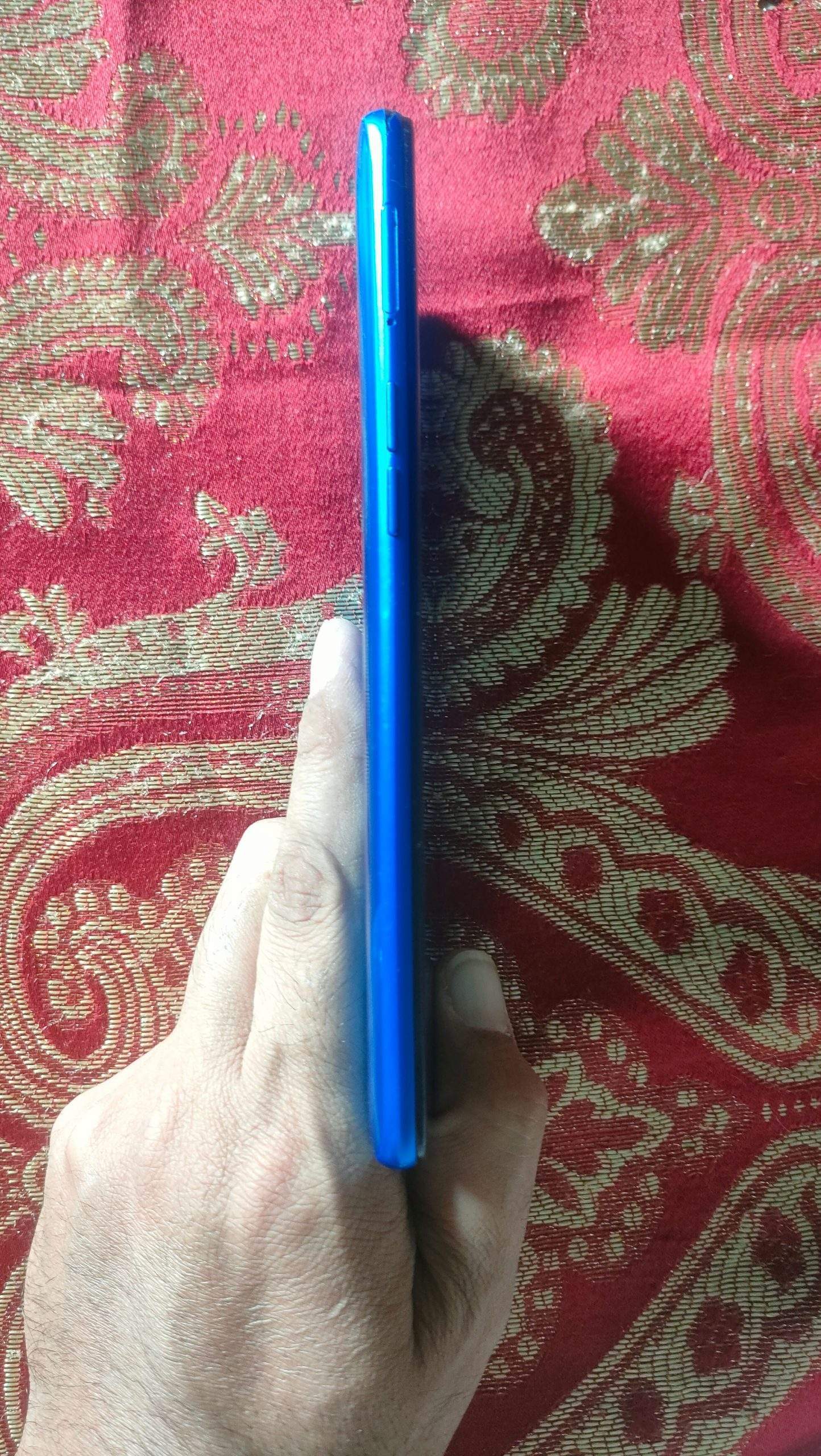 Realme 5S 4gb+128.gb dual Sim Pta Aprup by Jobin Notyal