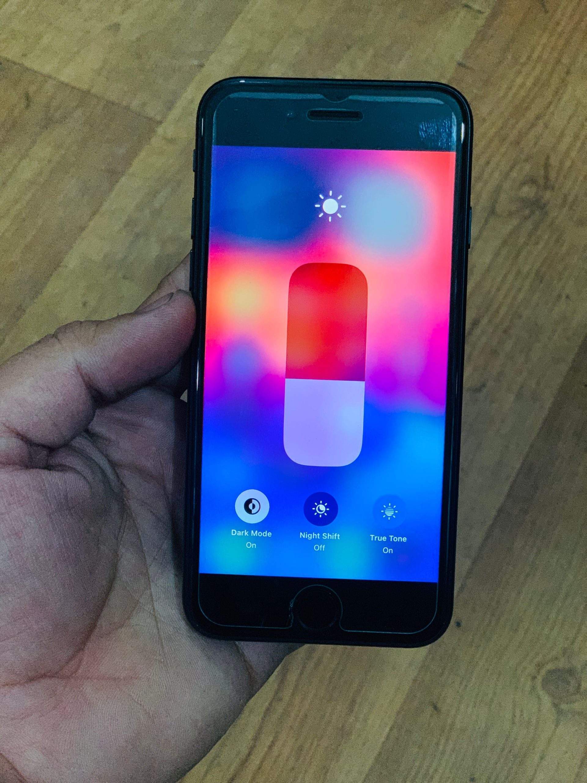 iPhone se 2020, 128 Gb factory unlocked by Murtaza Butt