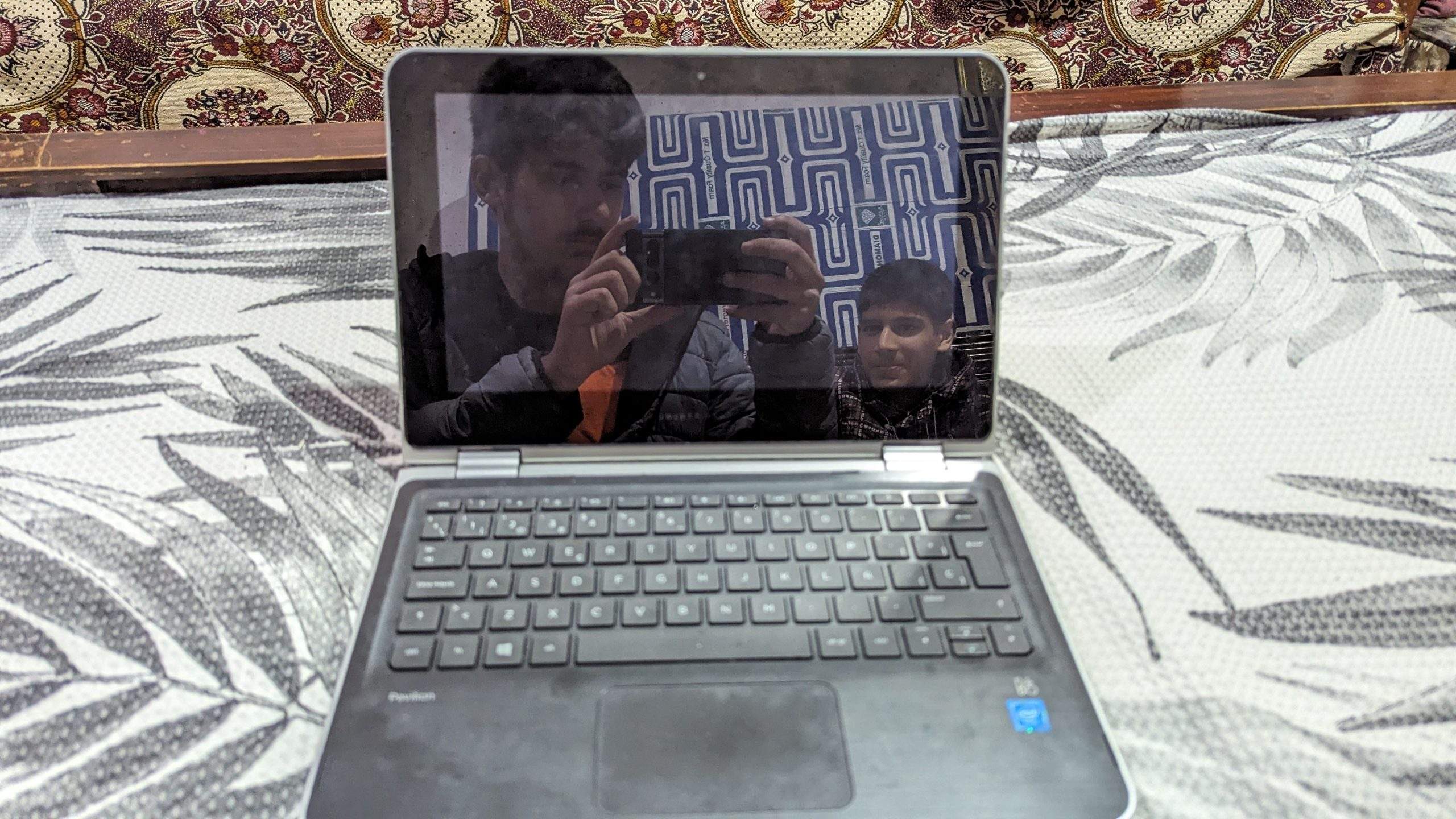 Hp Touch screen laptop by rahan khan