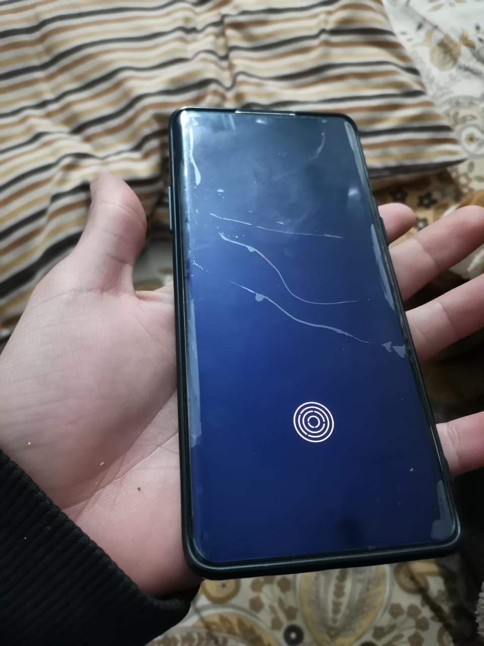 OnePlus 8 8+8 128 by ch Usman