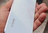 Vivo y20 mobile 4 64 by Tariq Tahir