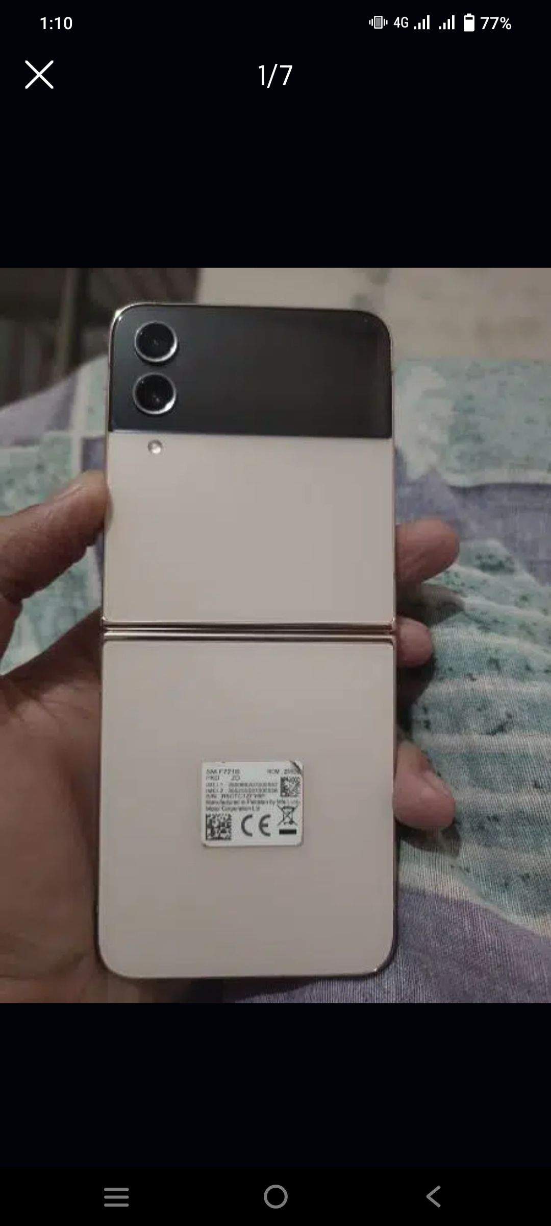 ….. Samsung galaxy zflip4 …..8..256 condition 10.10 ha by Mohsin Khan