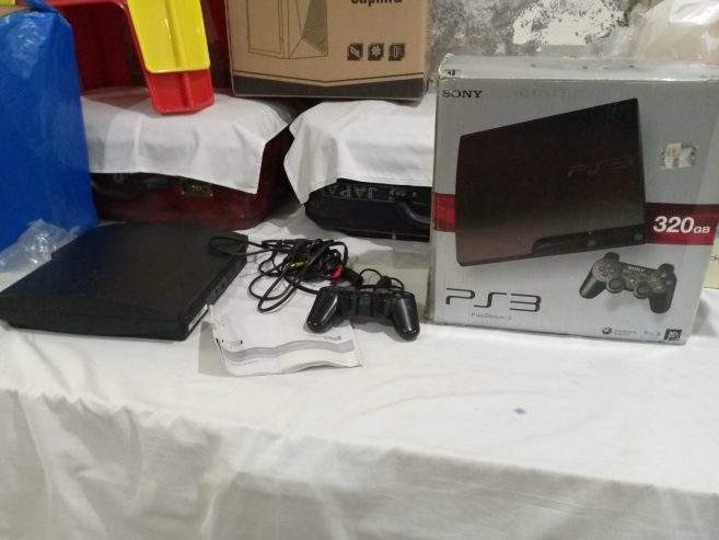 PS 3 slim not working by Hashim Ali