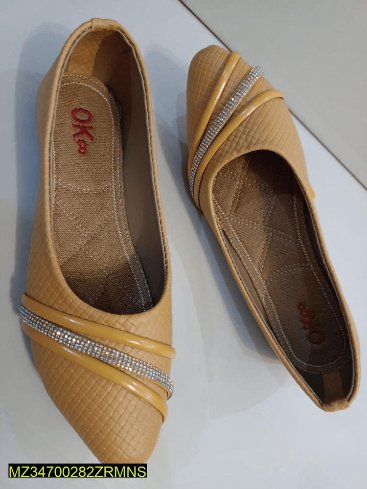 Women’s Rexine casual pumps by Muhammad Afaq