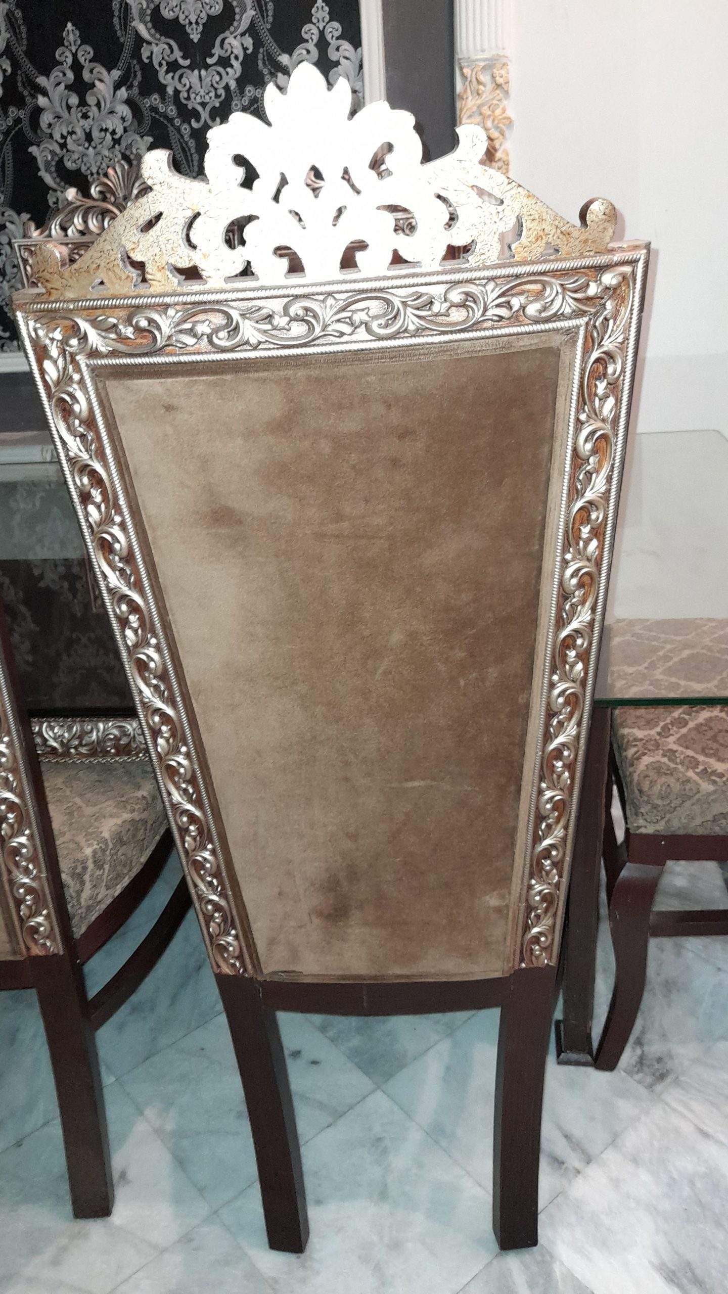 Urgent sale by Fiza Jamil