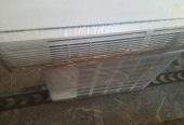 Lg 1.5 ton ac non inverter with pipe by Abdul Wahab