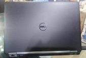 Dell latitude core i5 6th gen 10/10 conditions by Ali Raza