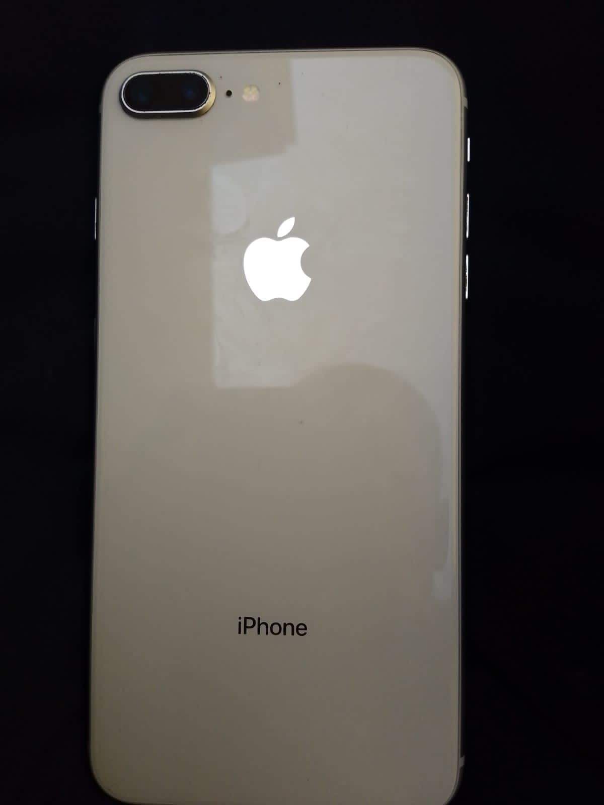 Iphone 8 Plus Non Pta 64 Gb by Wahab Farooqi