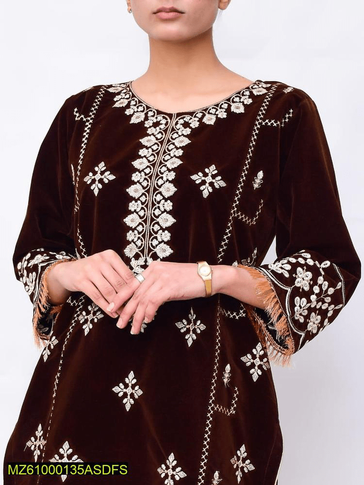 Women’s stitched velvet embroidered shirt by Muhammad Afaq