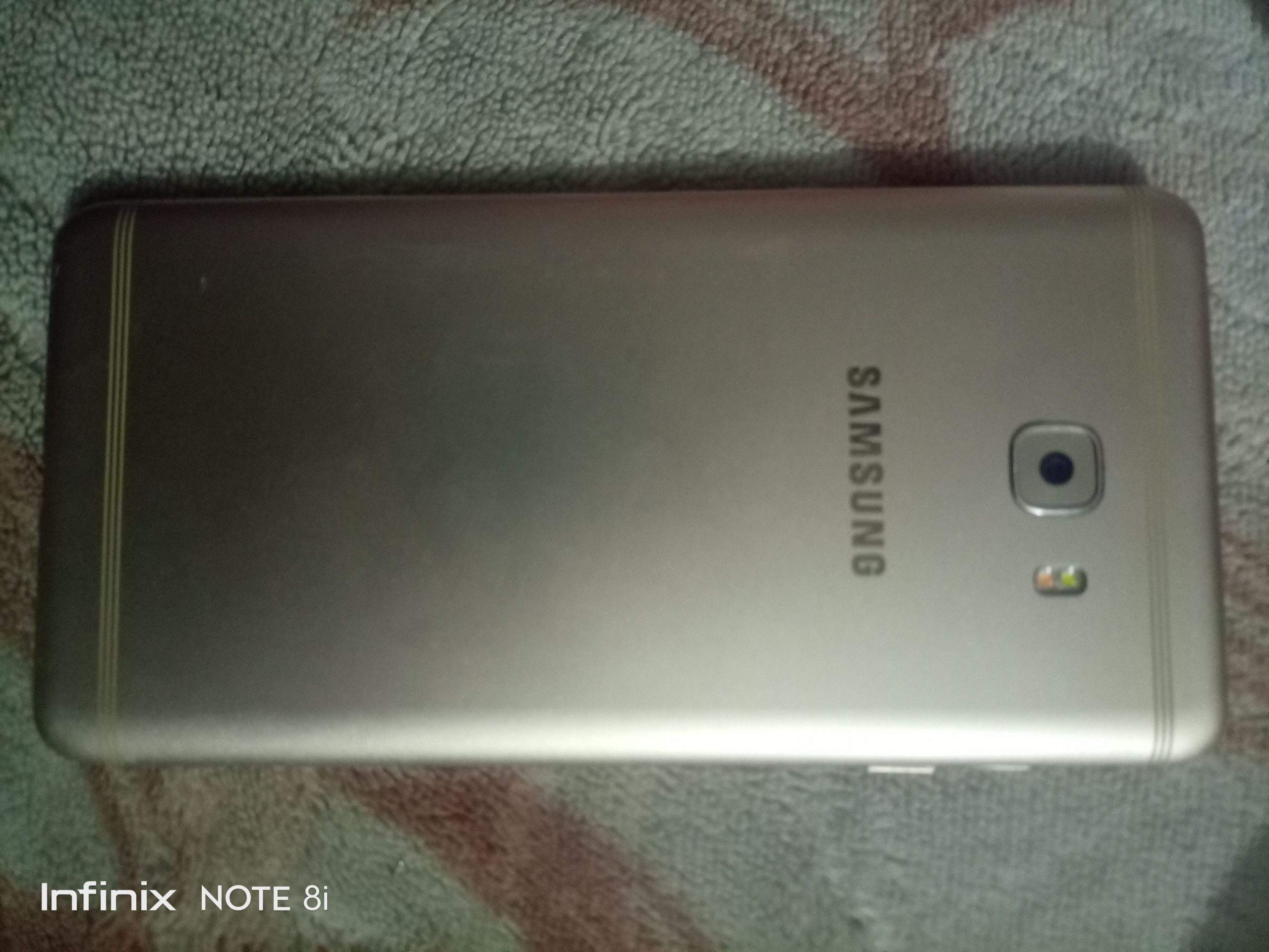 Samsung c9 pro 6 64 by Junaid Alam