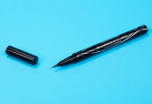 Pack of 2 Eye liner by Hooriya Baloch
