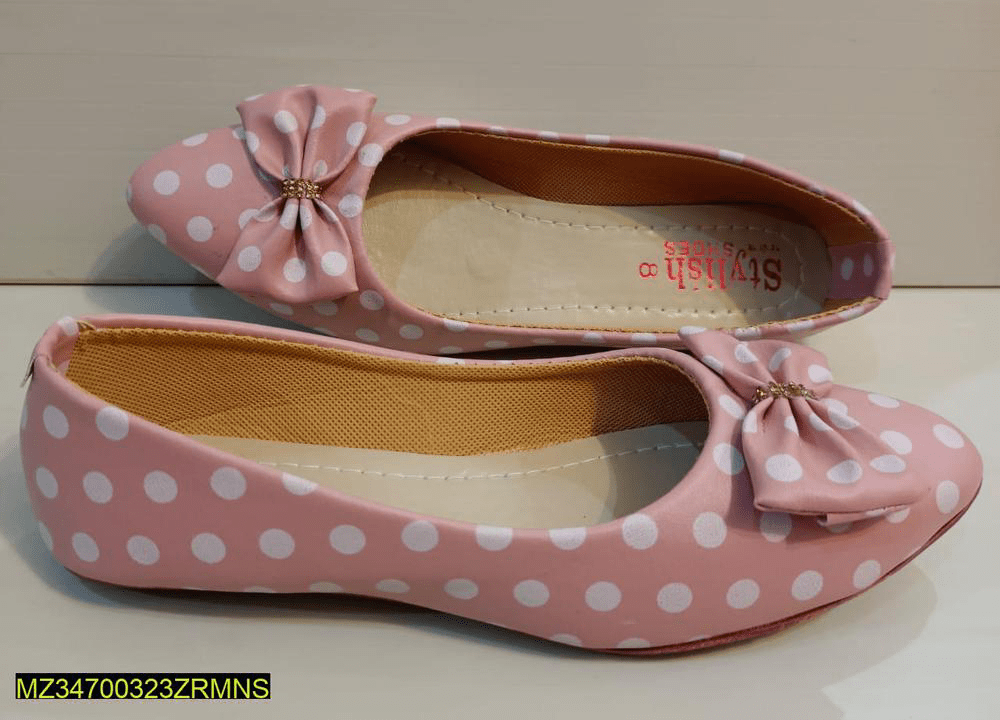 Women’s Rexine casual pumps by Muhammad Afaq