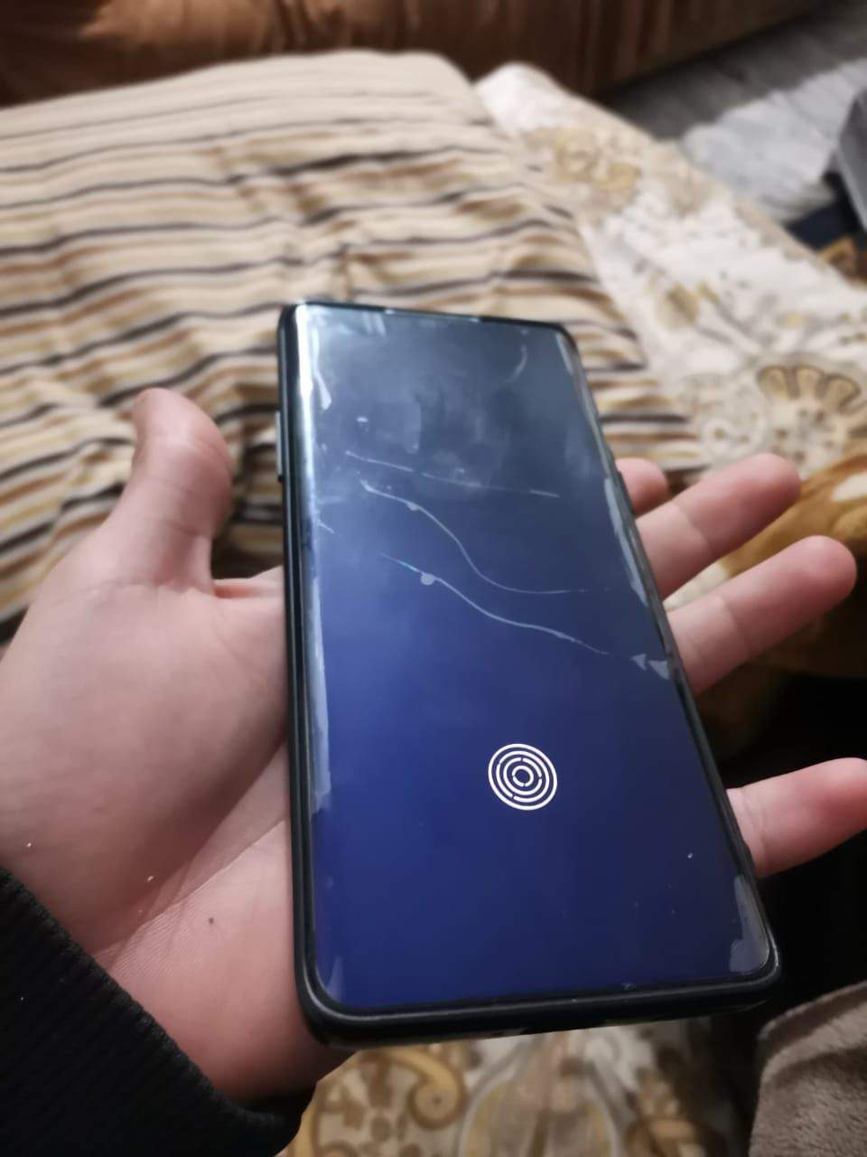 OnePlus 8 8+8 128 by ch Usman