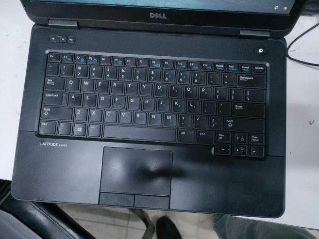 I am selling my Laptop by abdul basit