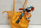 2 PCs women’s shoulder bag by Hooriya Baloch