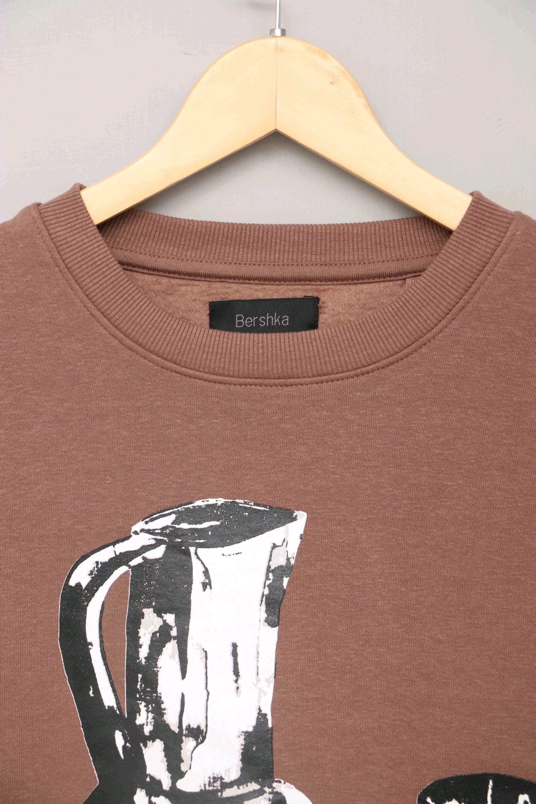 Sweat T-shirt by Muhammad Taha