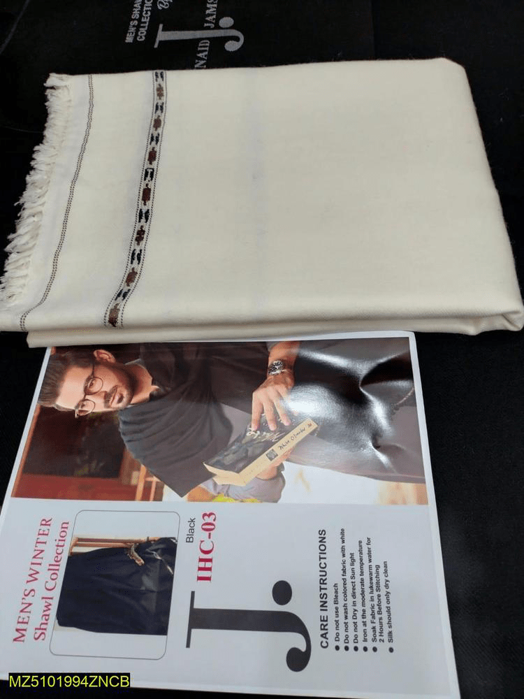 Men’s woolen shawl by Muzamil Hussain