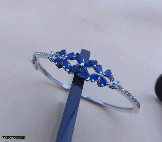Bracelet by Saghir
