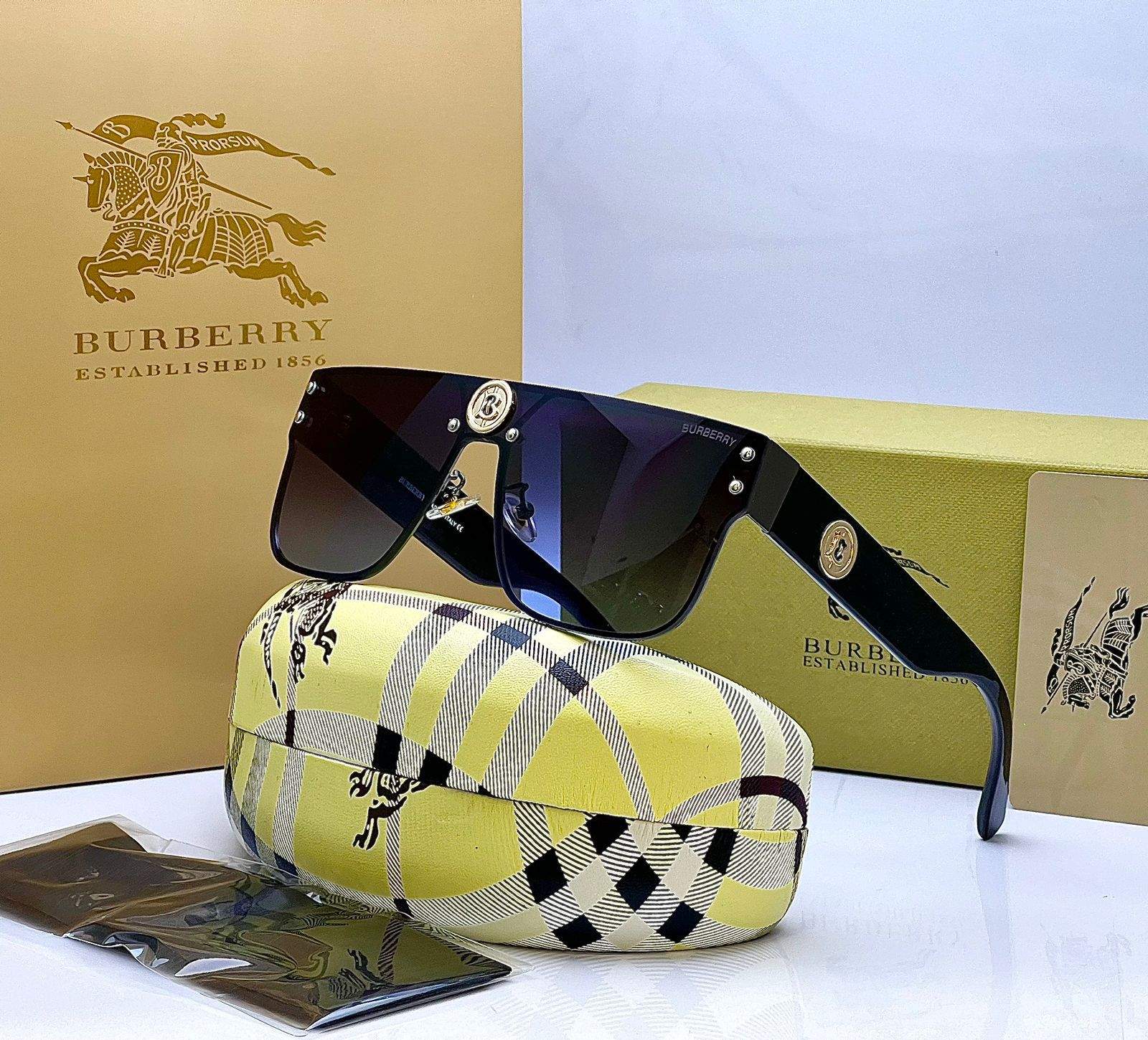 Sunglasses by Mrs Imran