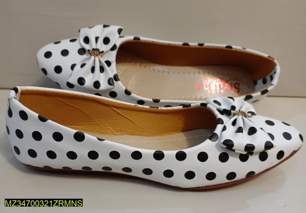 Women’s Rexine casual pumps by Muhammad Afaq