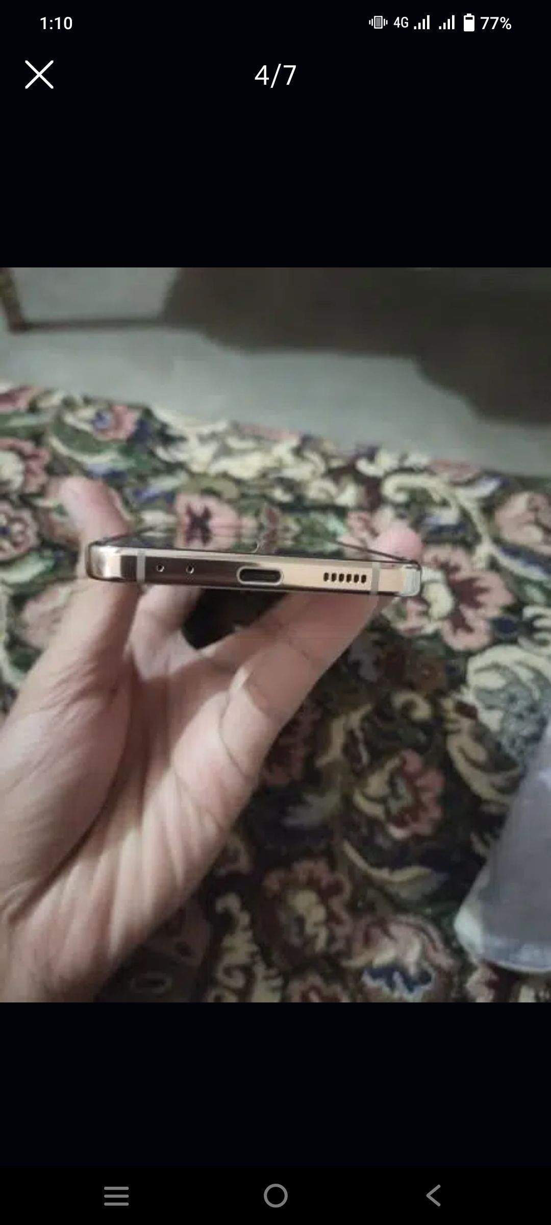 ….. Samsung galaxy zflip4 …..8..256 condition 10.10 ha by Mohsin Khan